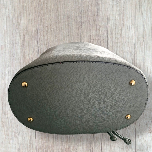 La Terre Fashion PETA-Approved Vegan Handbag - Picture 6 of 10